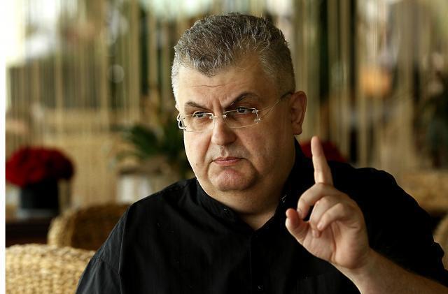 Çanak – shqiptarëve: Me serbët flisni anglisht, jo serbisht