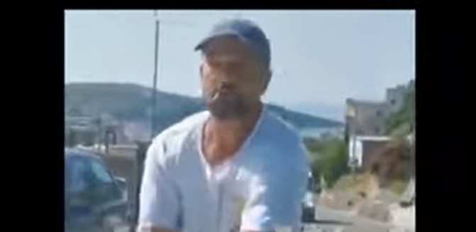 Një “Mihal” tjetër në Jug/ “Më paguani dëmin”, ikën nga hoteli të pakënaqur nga kushtet, pronarja i zë rrugën çiftit me fëmijë