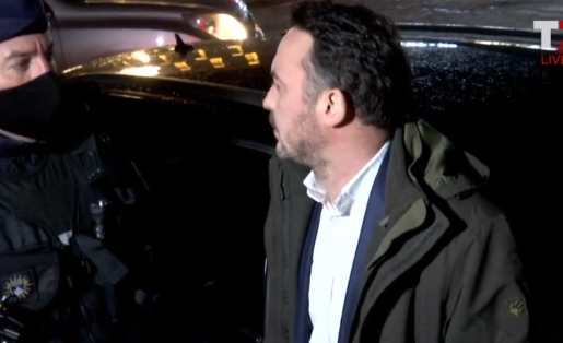 Ja çfarë u tha Molliqaj policëve kur ia vendosën prangat