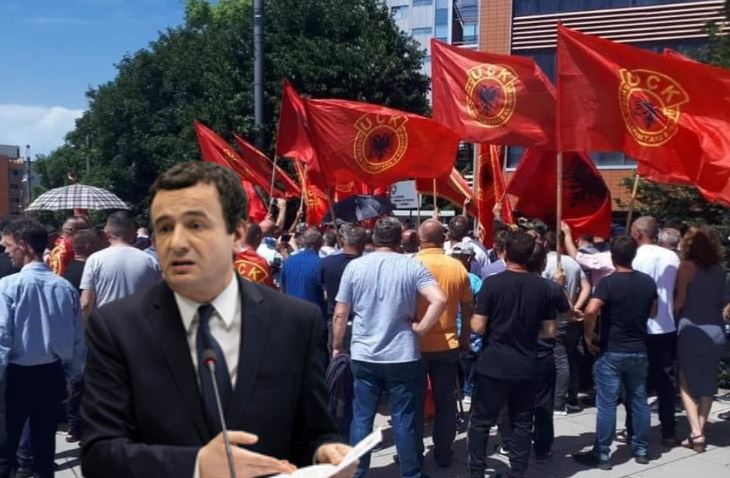 Kurti iu propozon veteranëve ligj të ri për verifikimin e pjesëmarrësve në luftë – ata do të përgjigjen me shkrim
