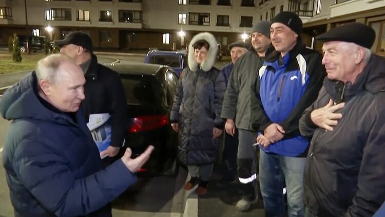 Zyrtari ukrainas reagon ashpër pas vizitës së Putin në Ukrainën e pushtuar: Krimineli i luftës erdhi për të parë gjenocidin që kreu