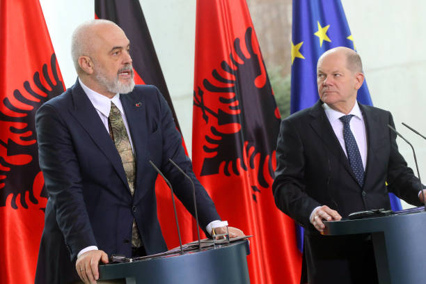 Rama e harron “Open Balkan”, falendëron Scholzin për Procesin e Berlinit, e quan platformë kryesore për rajonin